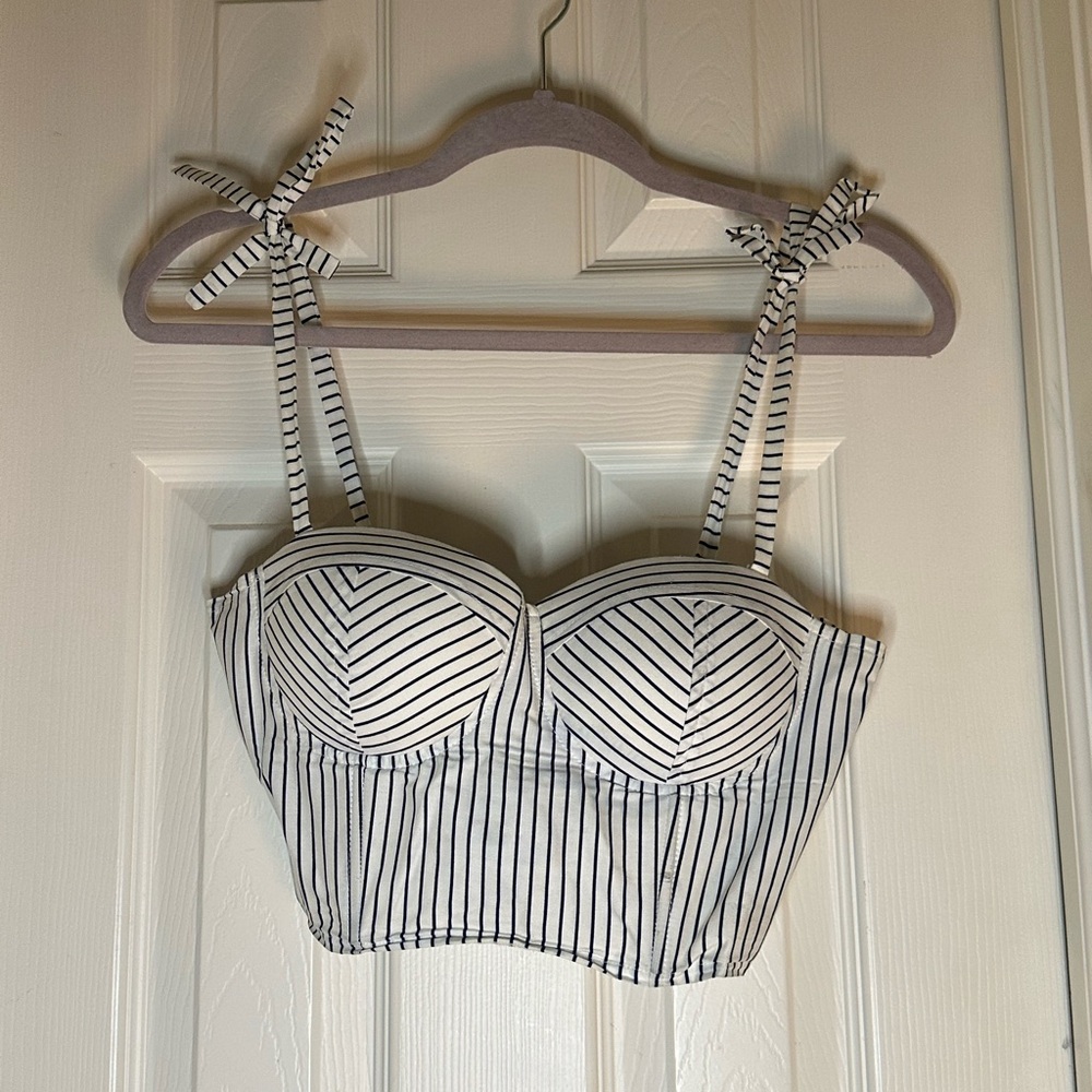 Superdown Corset Crop top
